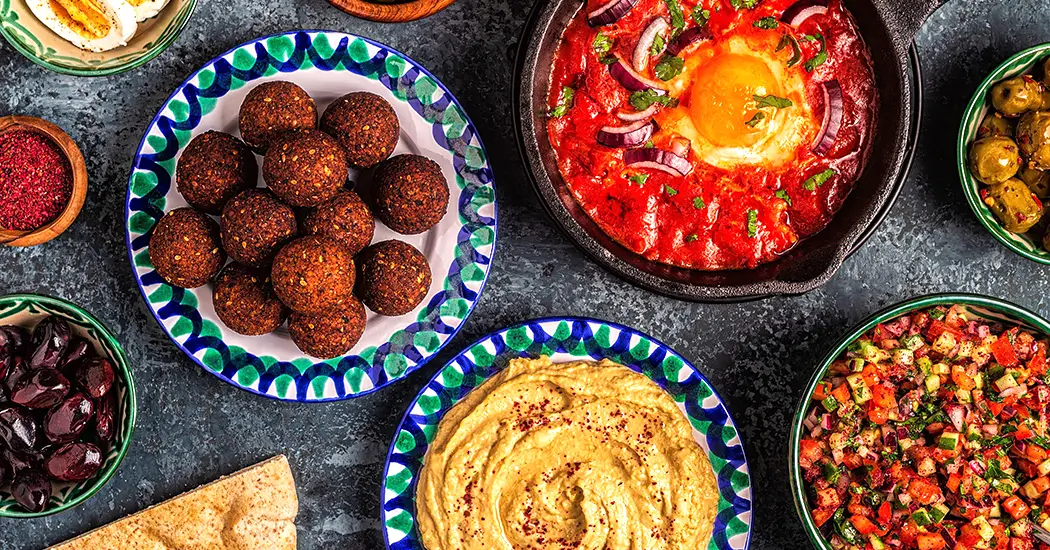 غذاهای گیاهی مناسب برای وگان‌ها در سفر