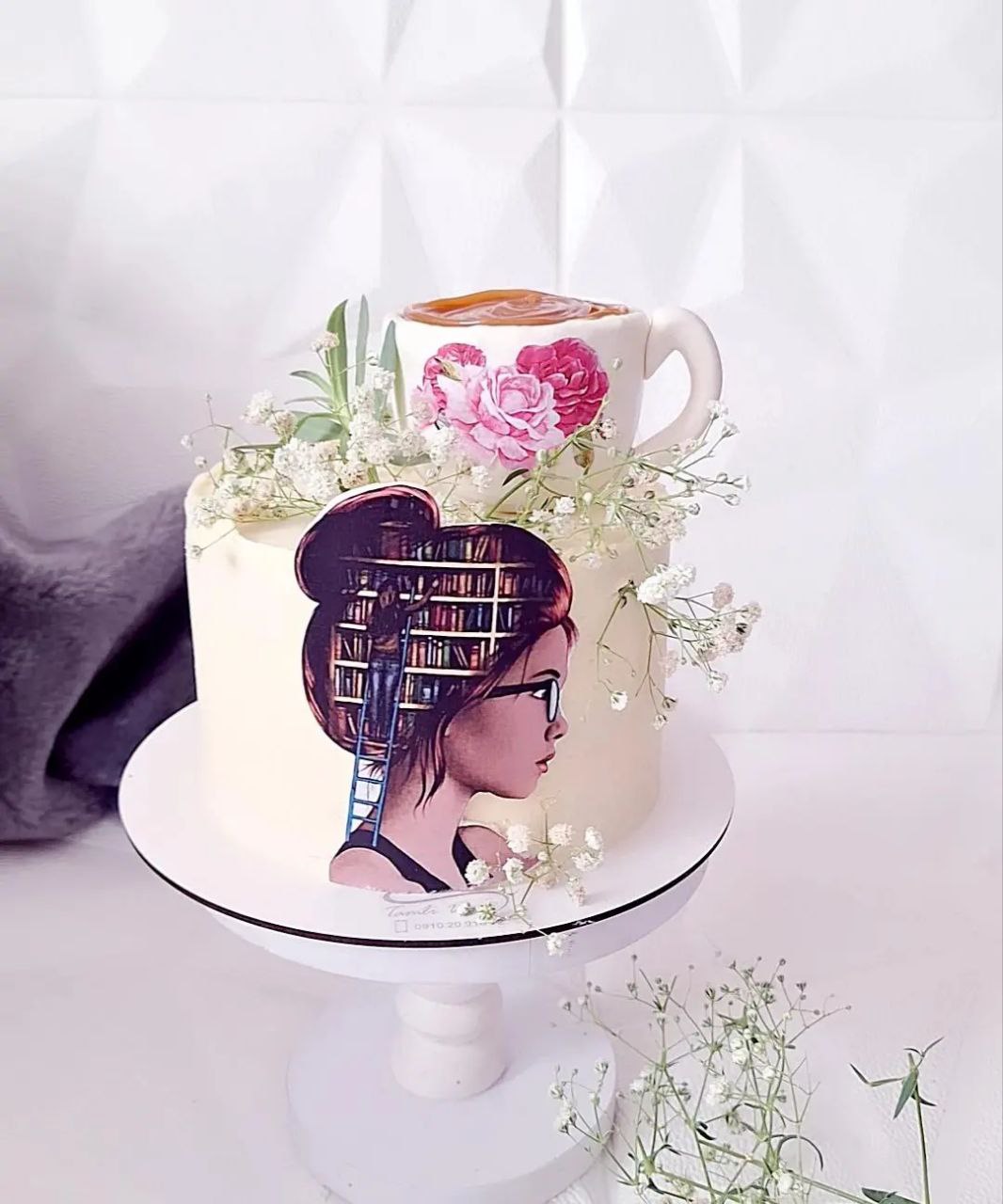 کیک‌های تولد وگان: انتخابی خوشمزه و سالم از فروشگاه وگزی